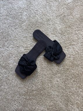 Women's Black Knot Slide Sandals - Sleek Everyday Slides